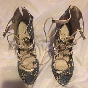 Zara Basics multi -color snakeskin print heel